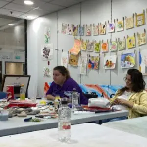 DiscoverME Crafts Young people making crafts